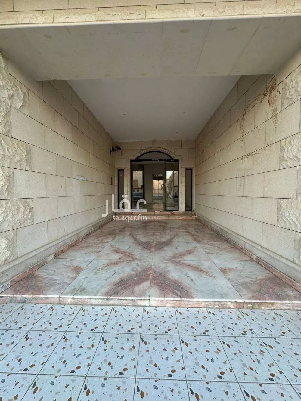 شقة 1 غرف في المغرزات 5