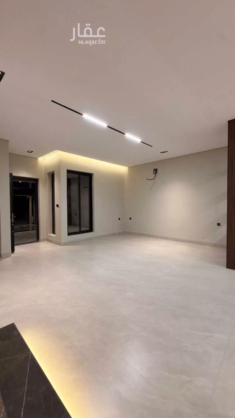 فيلا 6 غرف في الشعلة 5