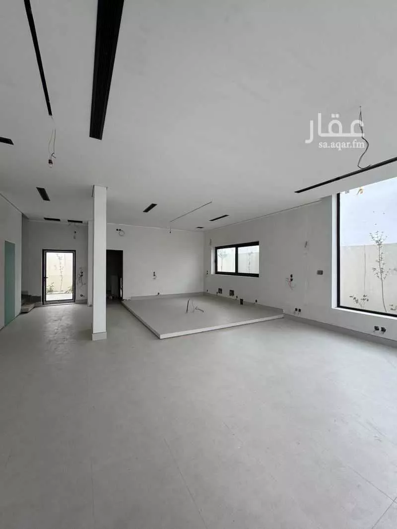 فيلا 5 غرف في الزمرد 2