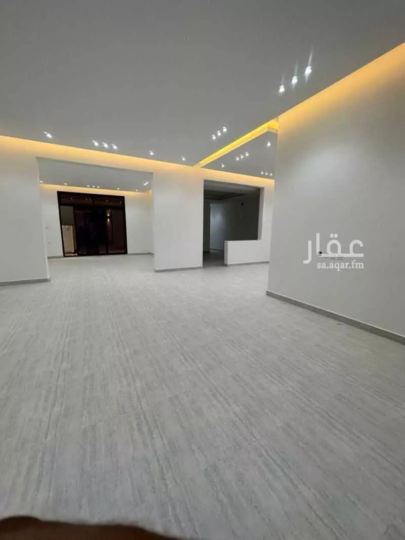 فيلا 7 غرف في الرمال 4