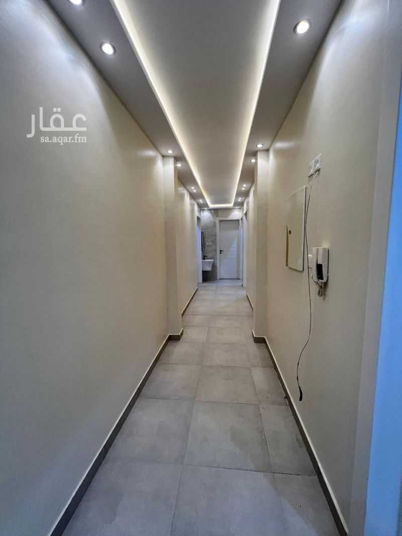 5 bedroom apartment in Al Bayan, Riyadh 5