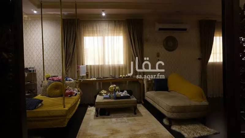 فيلا 7 غرف في الوادي 1