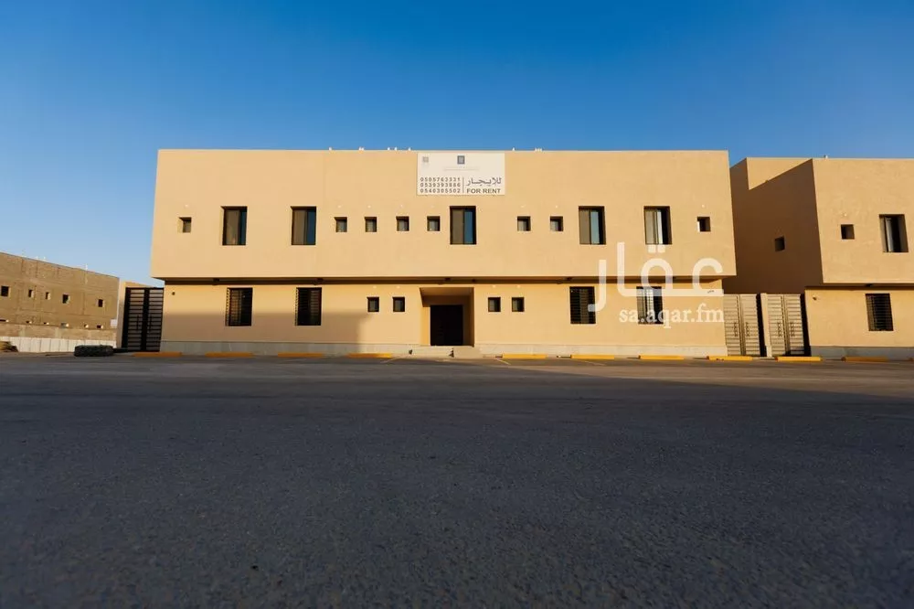 عمارة 1500 م² في المصانع 2