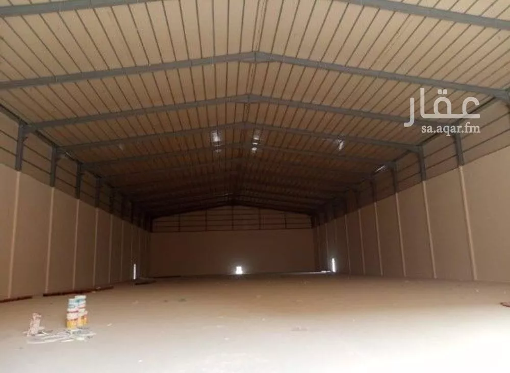 مستودع 7144 م² في المشاعل 2
