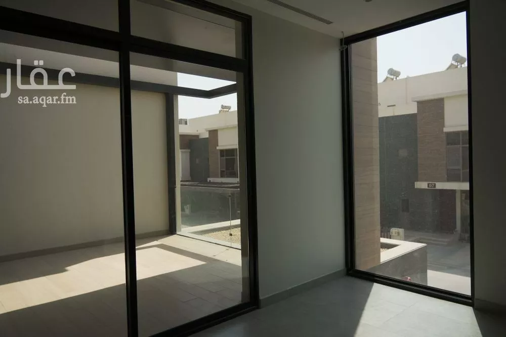 فيلا 6 غرف في المونسية 4