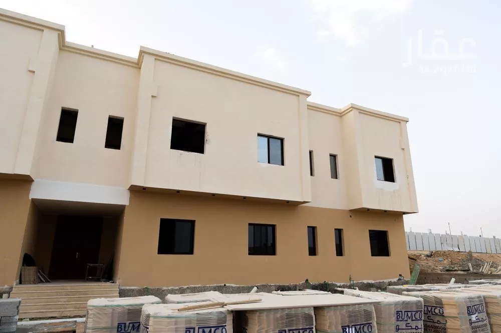 عمارة 963 م² في المصانع 1