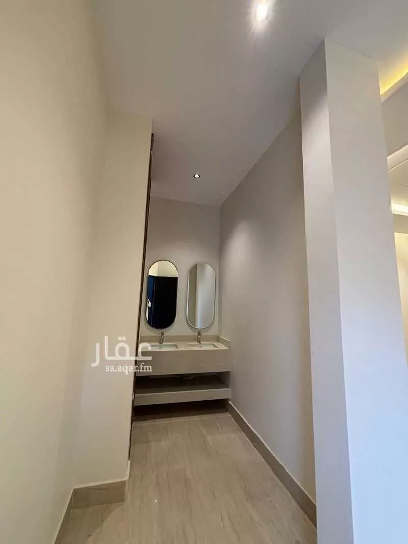 5 bedroom villa in Al Mahdiyyah 4
