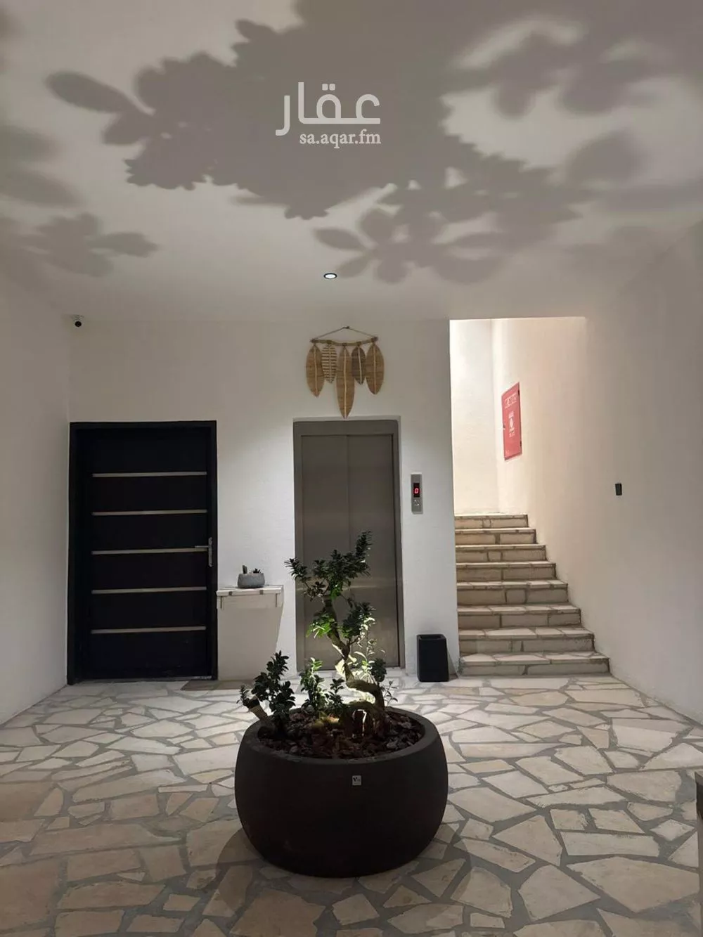 شقة 1 غرف في الملقا 3