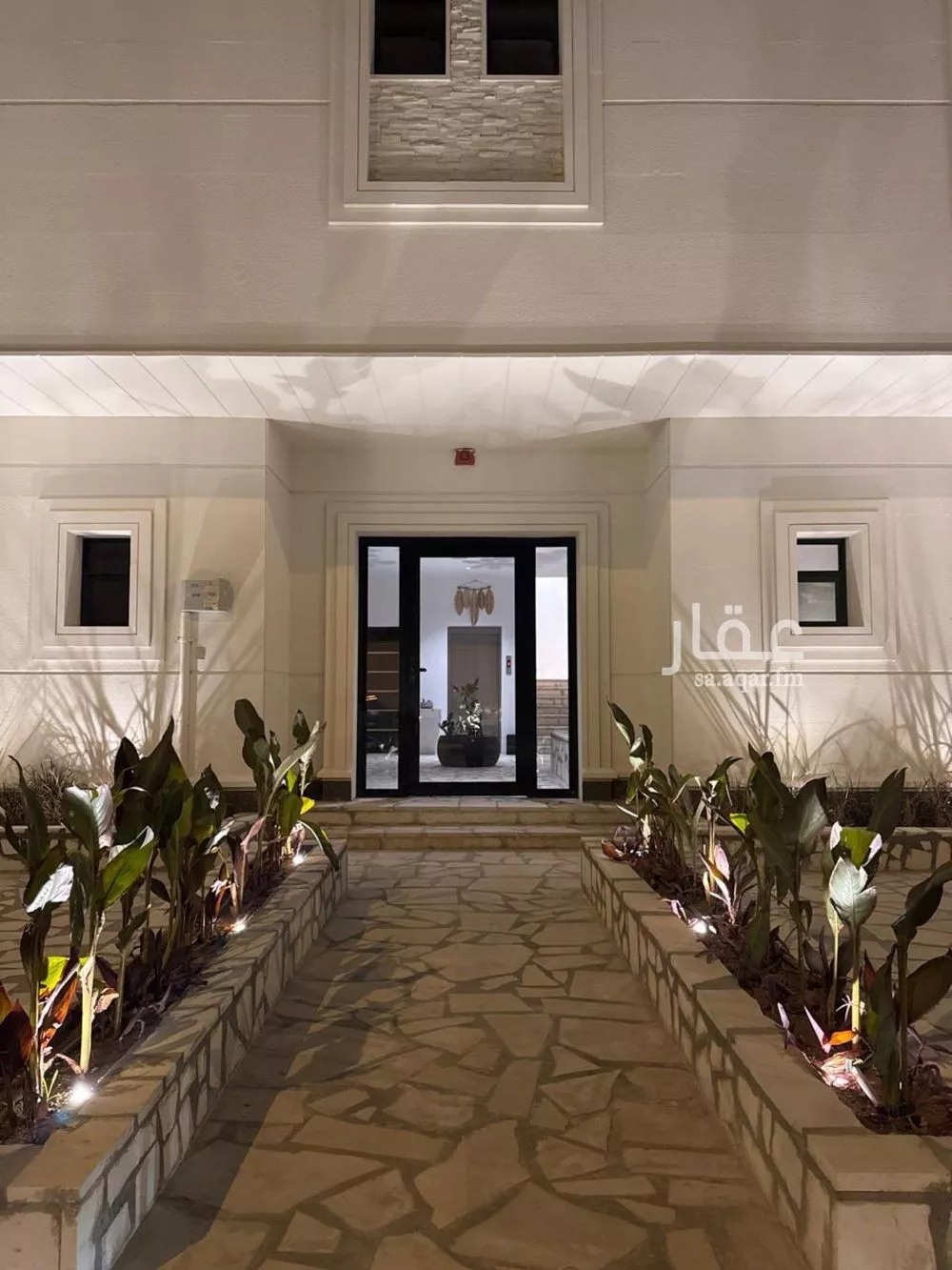 شقة 1 غرف في الملقا 2