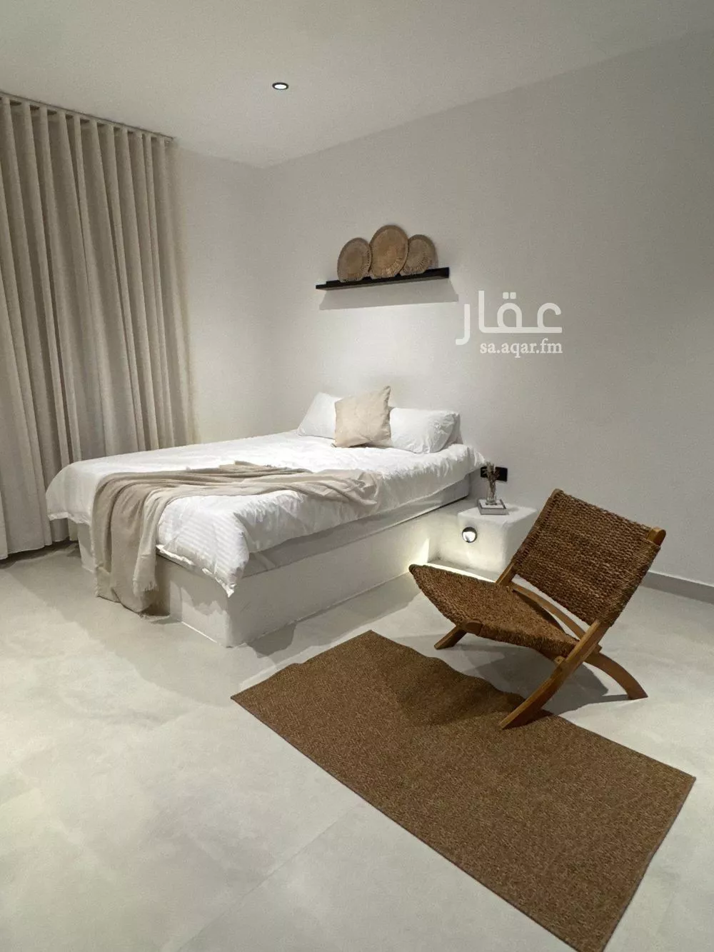 شقة 1 غرف في الملقا 5