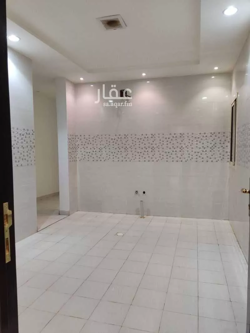 8 bedroom villa in Al Mahdiyyah 5