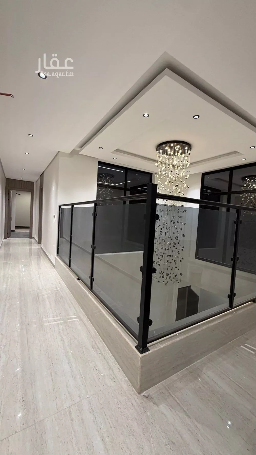 فيلا 20 غرف في الامواج 1