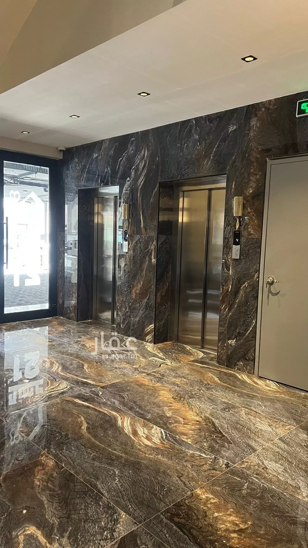 شقة 5 غرف في الحمرا 3