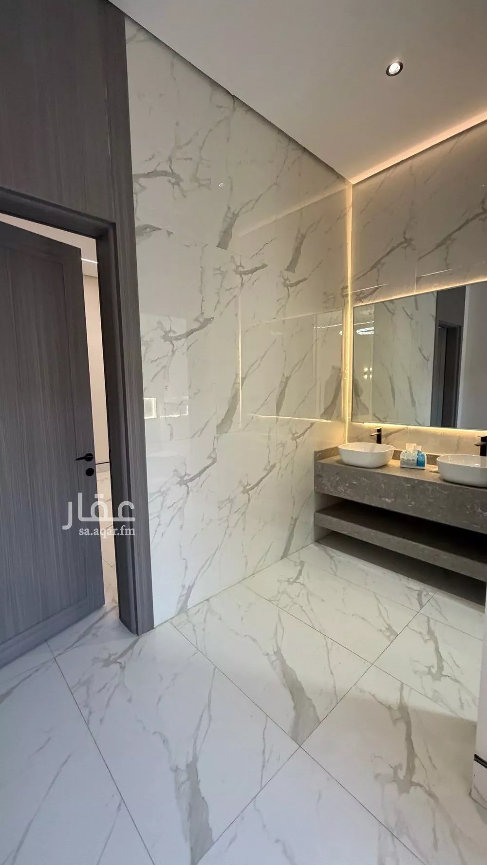 فيلا 10 غرف في الأمل 4