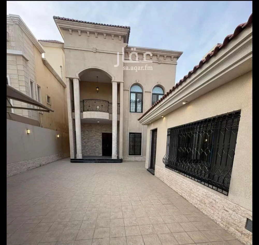 فيلا 5 غرف في اللؤلؤ 1