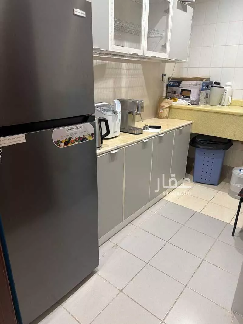 1600 sqm office in Al Ruwais 4