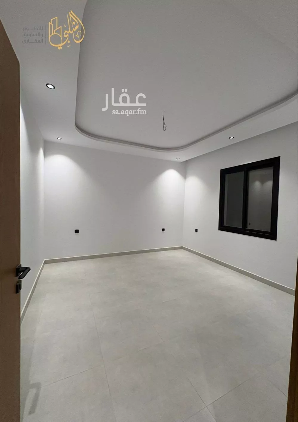 شقة 4 غرف في الريان 1