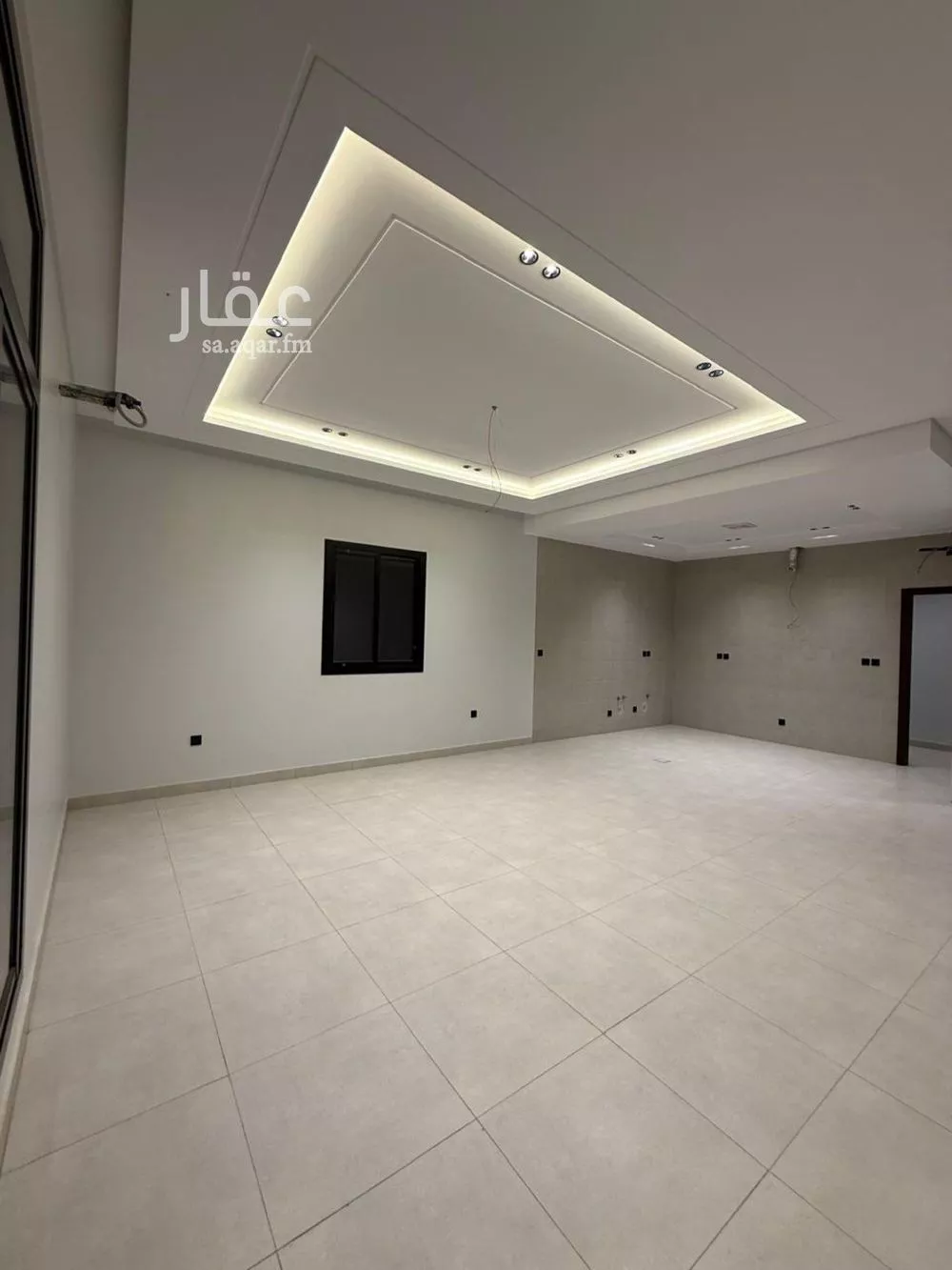 شقة 5 غرف في الريان 4