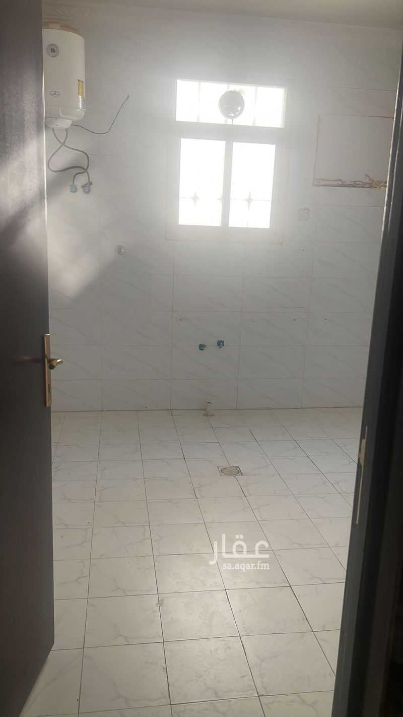 3 bedroom apartment in Dirab, Riyadh 4
