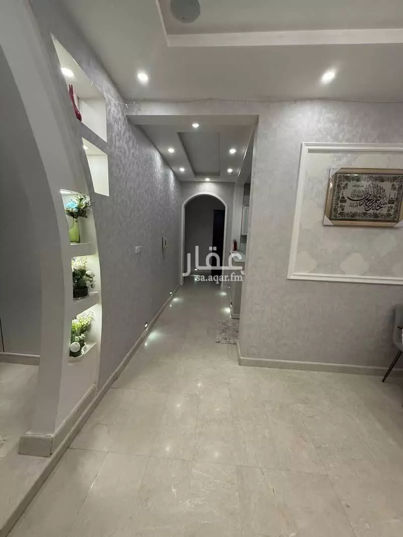 شقة 6 غرف في المروة 4