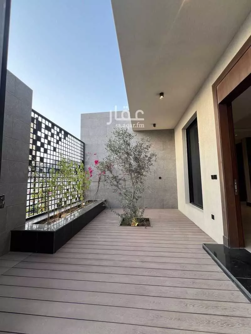 فيلا 6 غرف في البحر 2