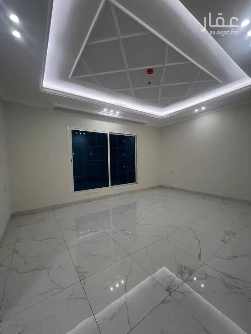 5 bedroom apartment in Al Hamra 3