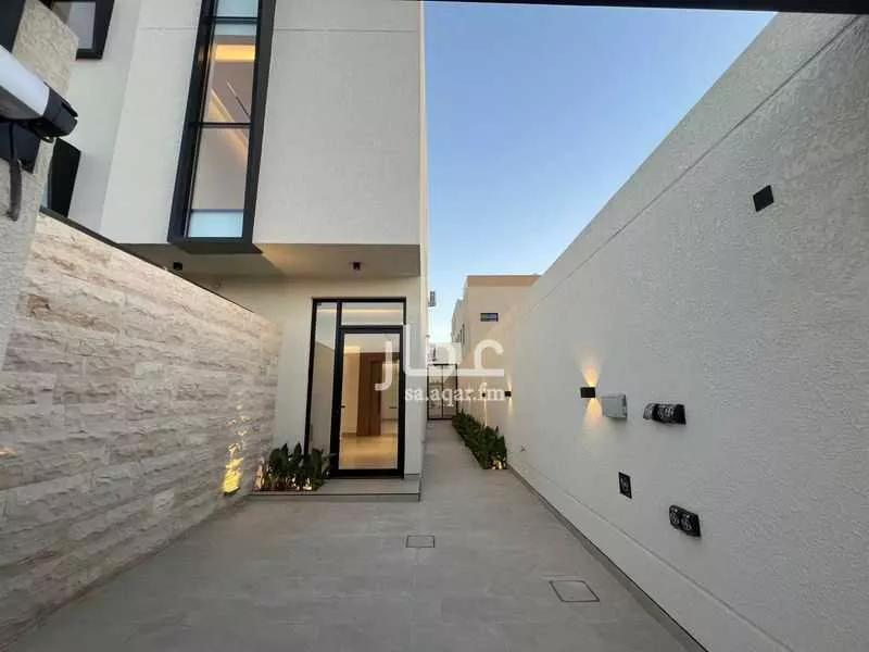 دور 6 غرف في العارض 2