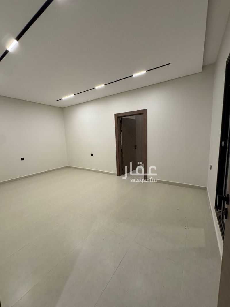 6 bedroom villa in Al Aziziyah, Eastern Province 12