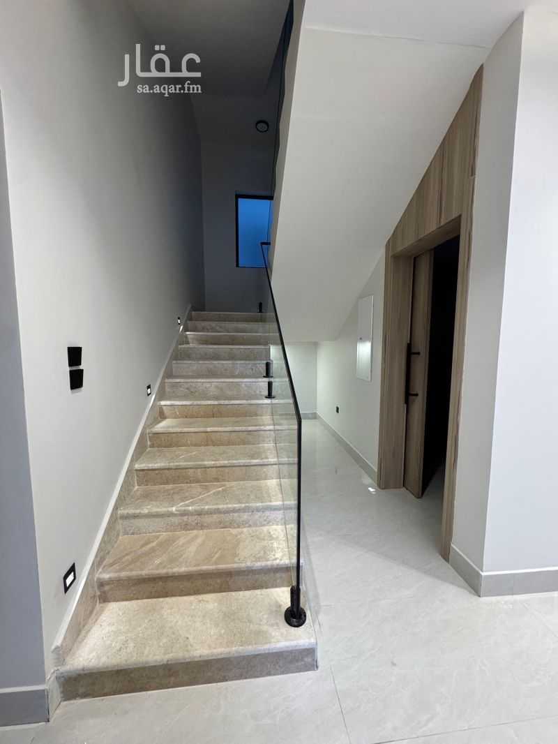 6 bedroom villa in Al Aziziyah, Eastern Province 16