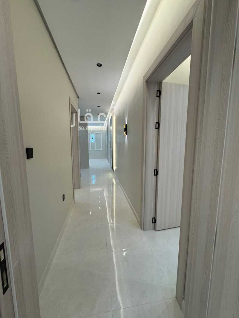 4 bedroom apartment in Ishbiliyah, Eastern Province 10