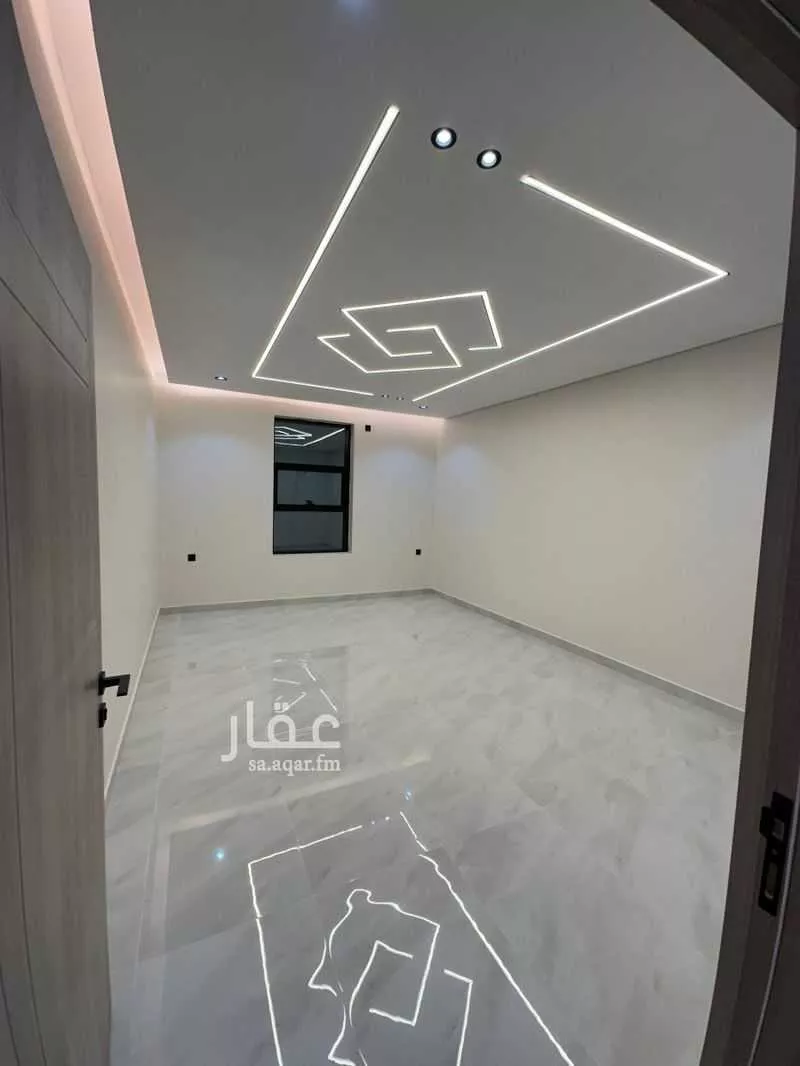 5 bedroom apartment in Al Difa, Madinah 6