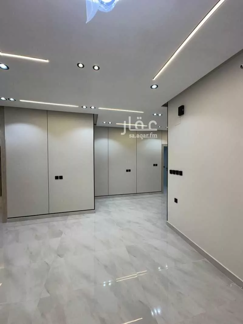 5 bedroom apartment in Al Difa, Madinah 4