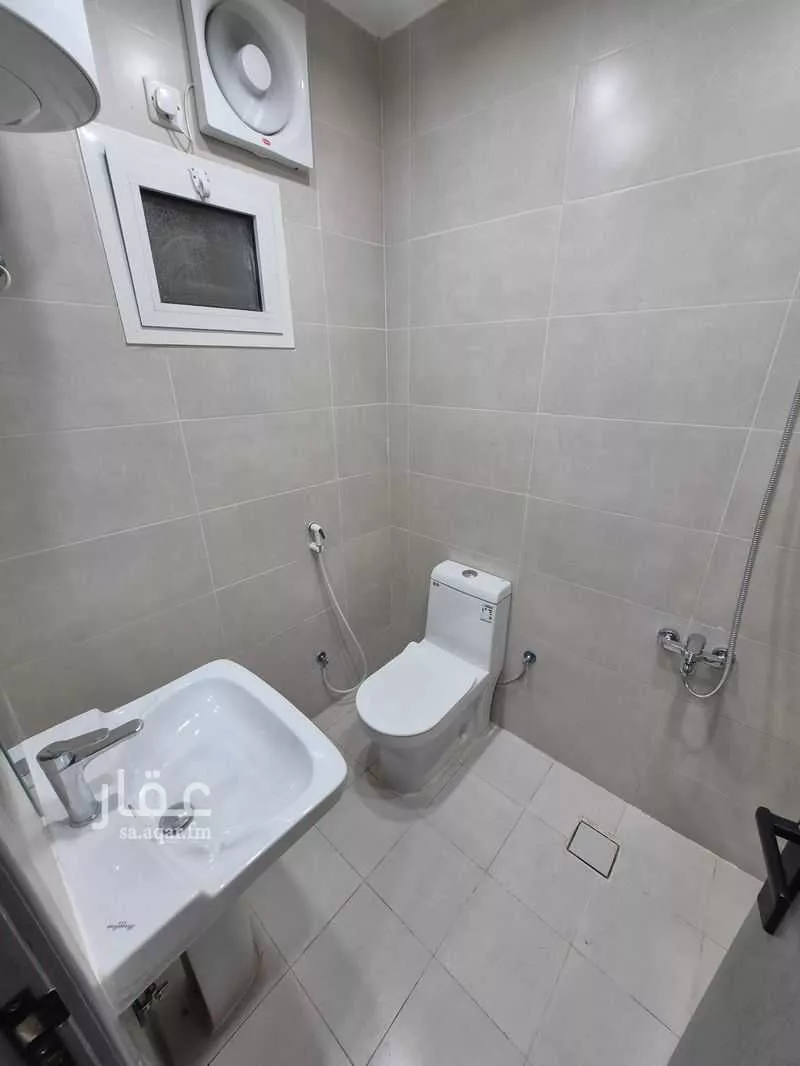 2 bedroom apartment in Bani Bayadah, Madinah 4