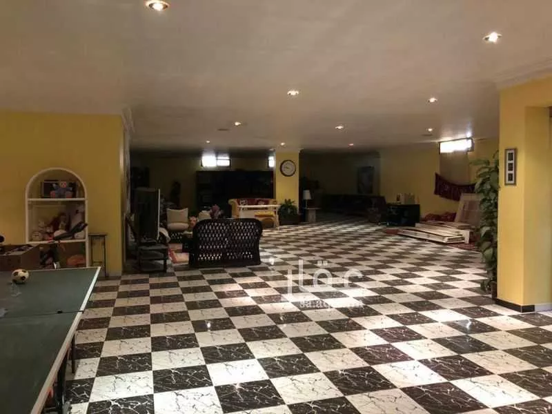 فيلا 7 غرف في السويدي 2