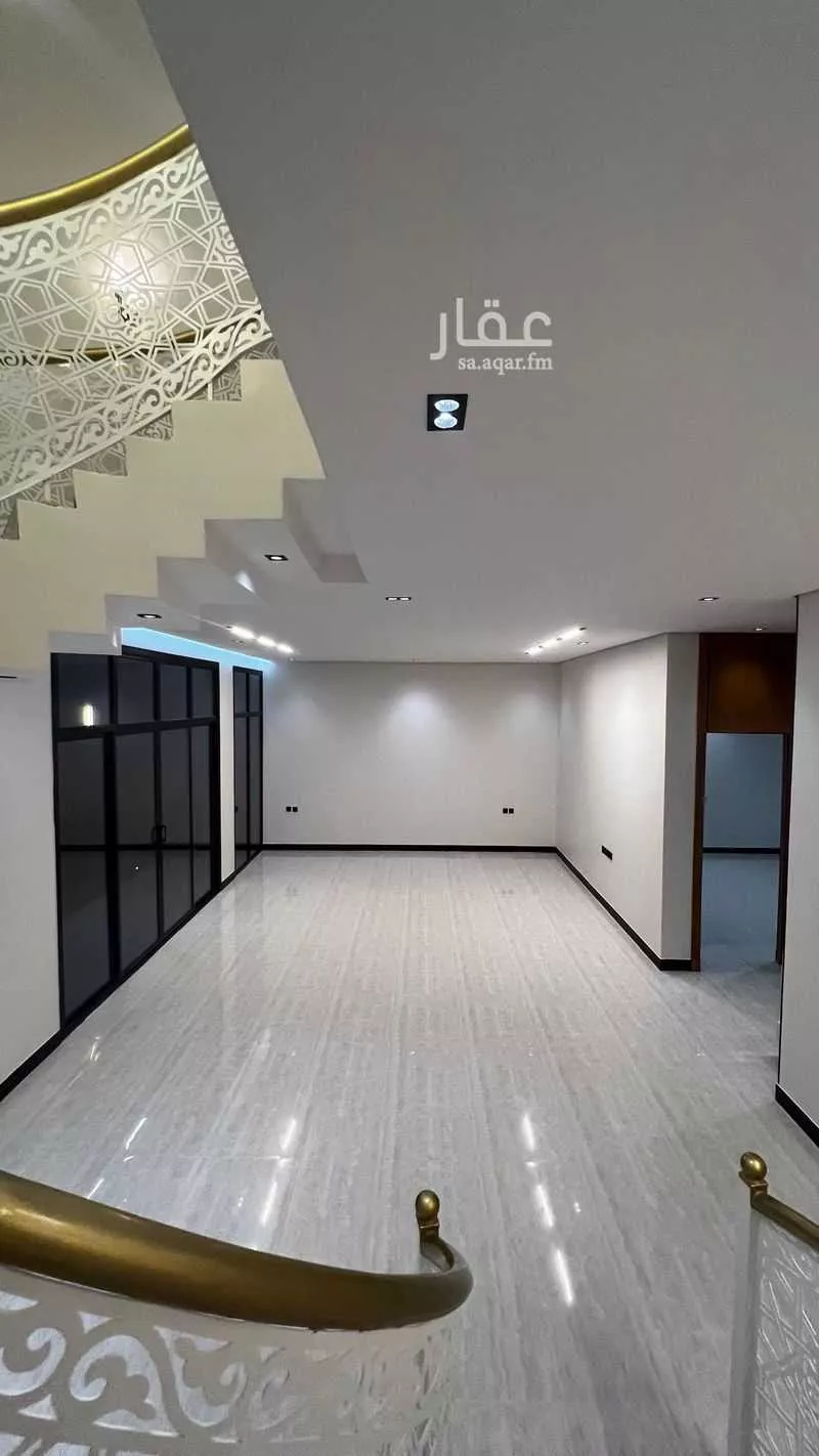 5 bedroom villa in Al Rimal 5