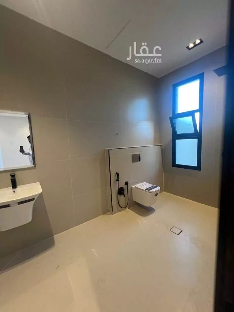 4 bedroom villa in Qurtubah, Riyadh 8