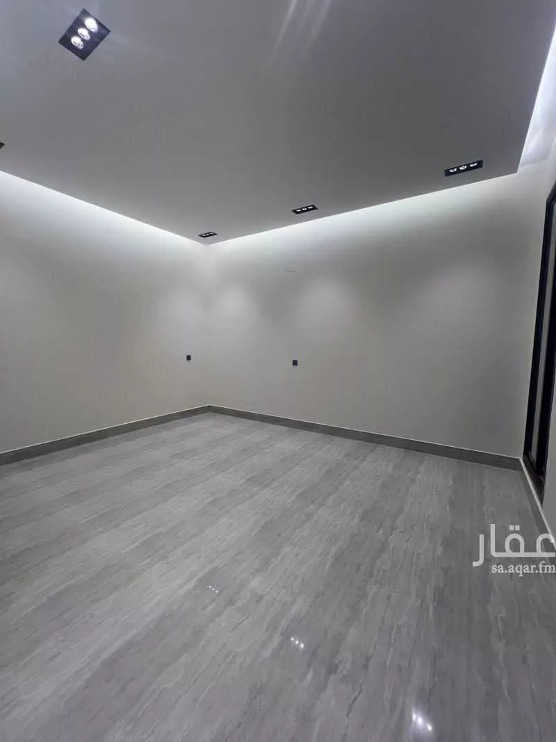 4 bedroom villa in Al Rimal 1