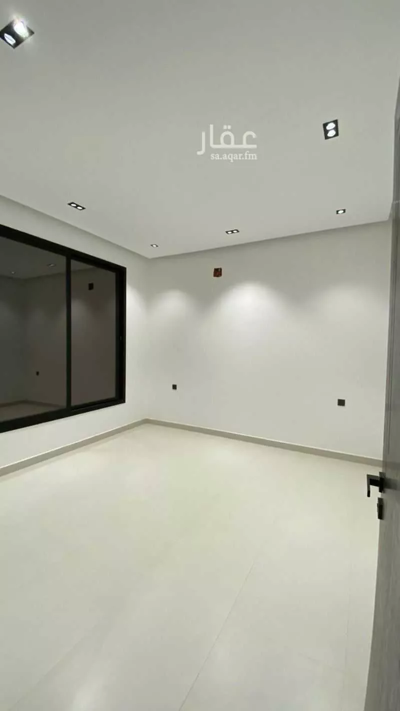 فيلا 4 غرف في الرمال 3