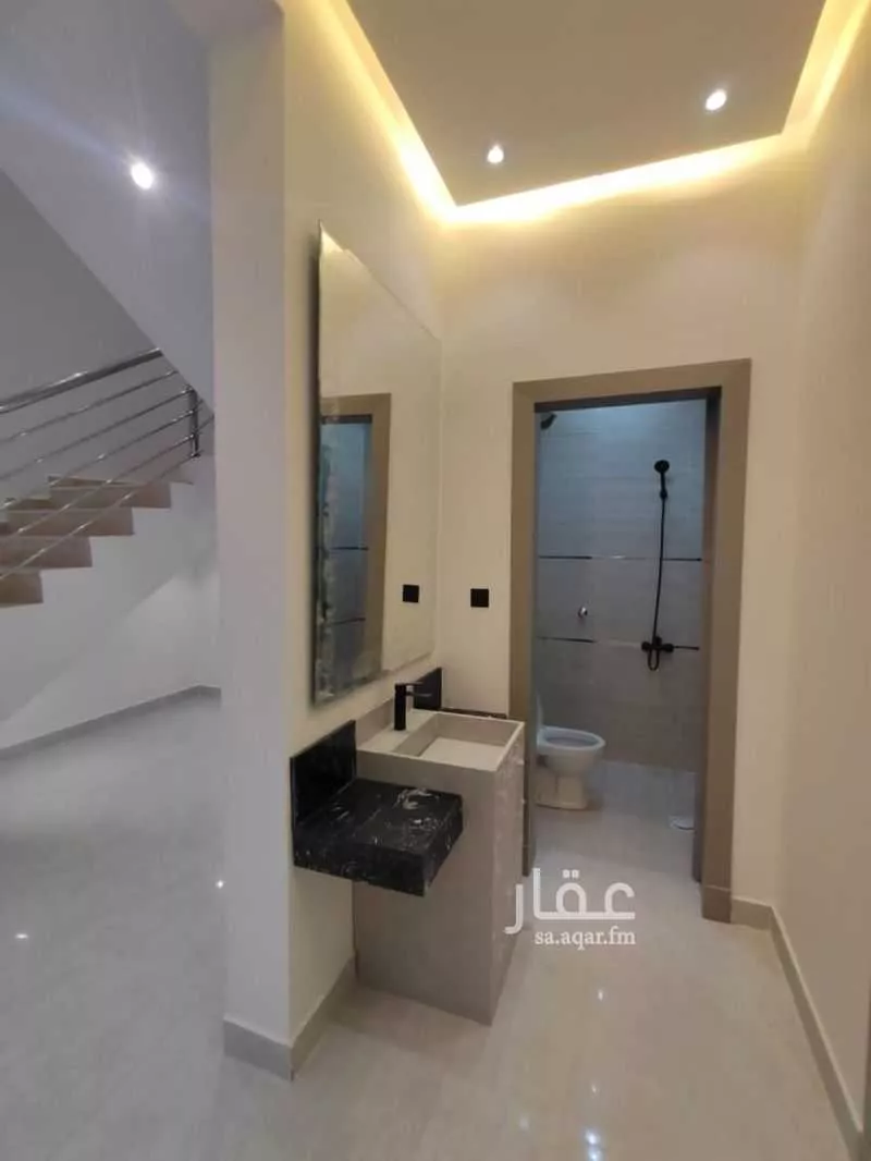 فيلا 6 غرف في بدر 3