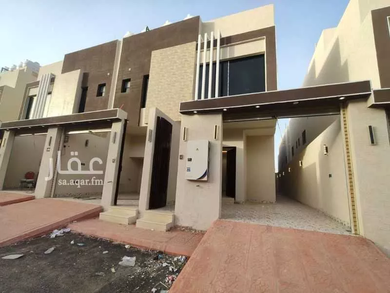 فيلا 6 غرف في بدر 1