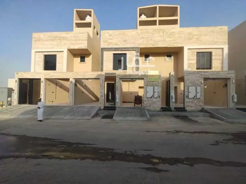 4 bedroom floor in Tuwaiq