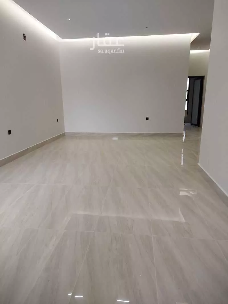 4 bedroom floor in Dirab 2