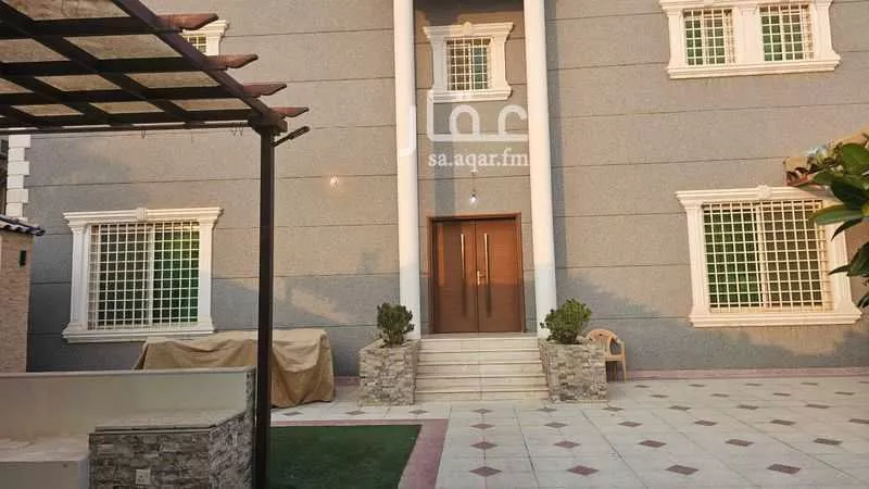 فيلا 8 غرف في صلاح الدين 3