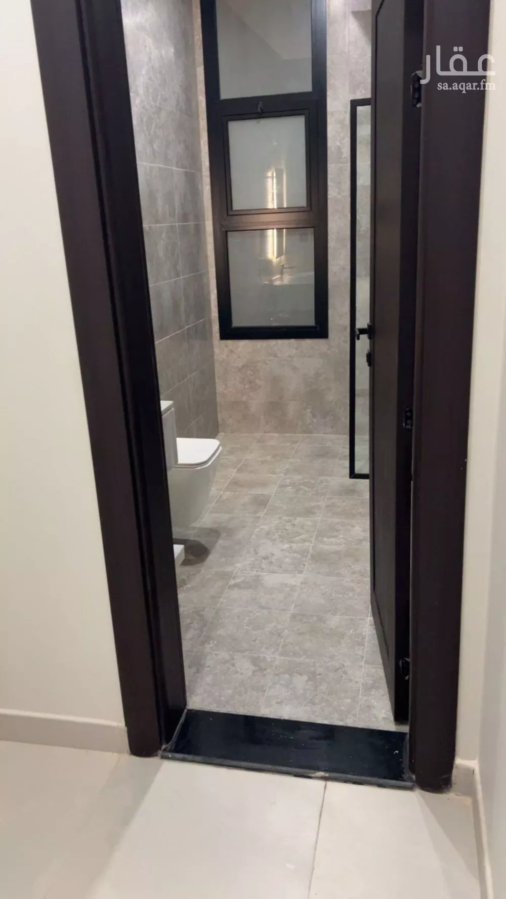 شقة 5 غرف في الرمال 5