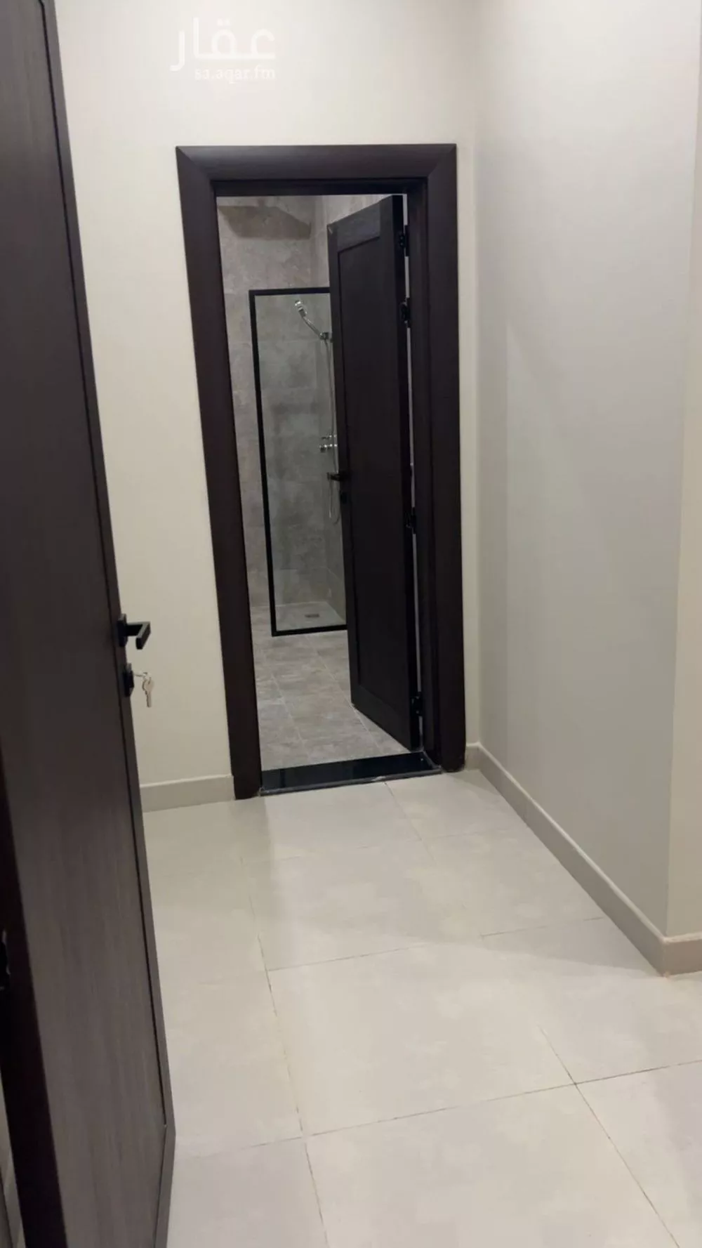 شقة 5 غرف في الرمال 2