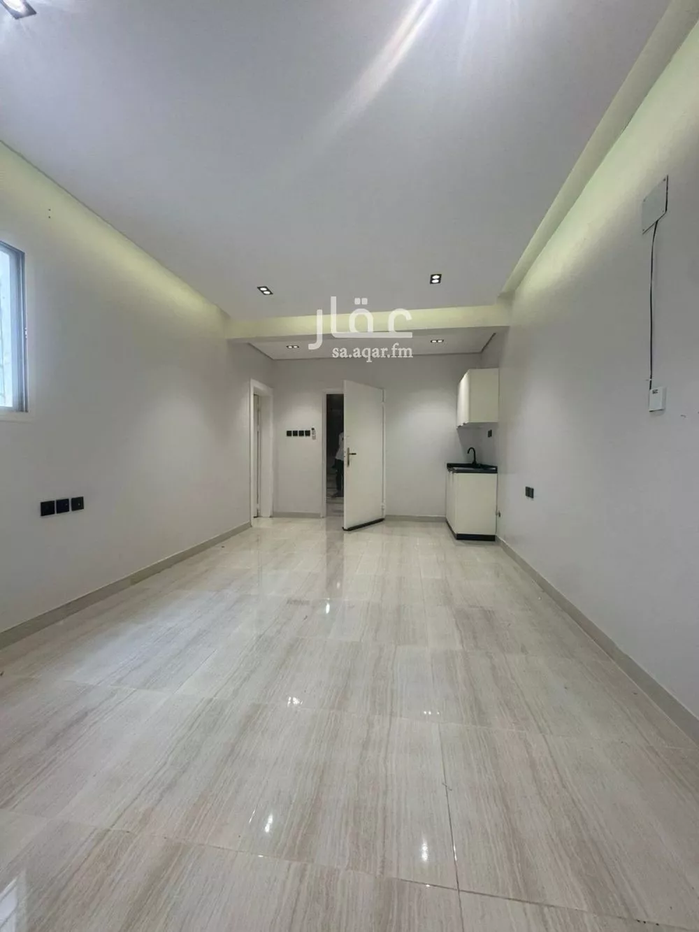 شقة 2 غرف في المونسية 4