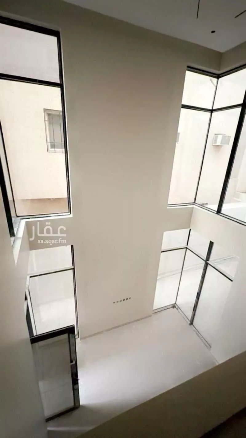 5 bedroom apartment in Al Qadisiyah 4