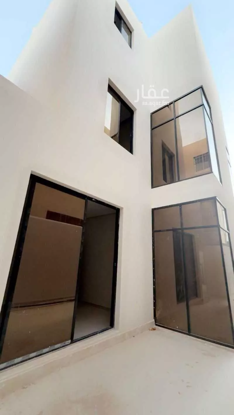 5 bedroom apartment in Al Qadisiyah 2