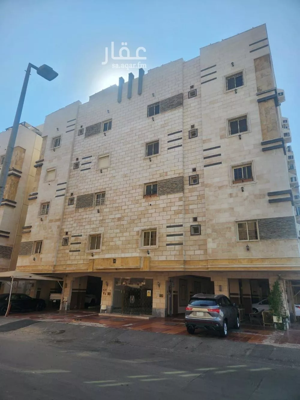 شقة 4 غرف في السلامة 1