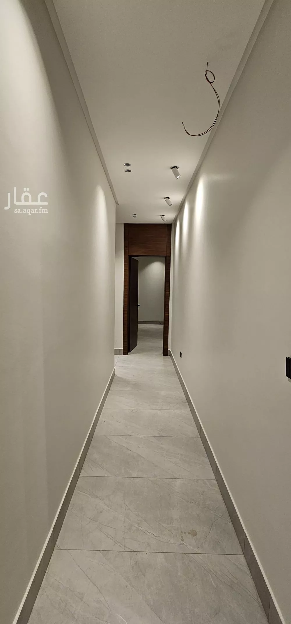 شقة 5 غرف في الروضة 5